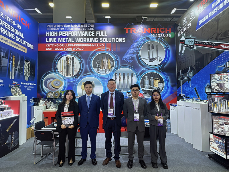 62E80461729D54BFCD82921BDDA218CC